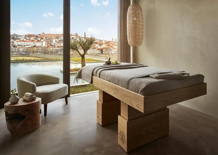 Hotel Tivoli Kopke Porto Gaia 5*