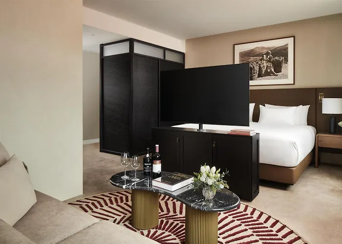 Hotel Tivoli Kopke Porto Gaia 5*